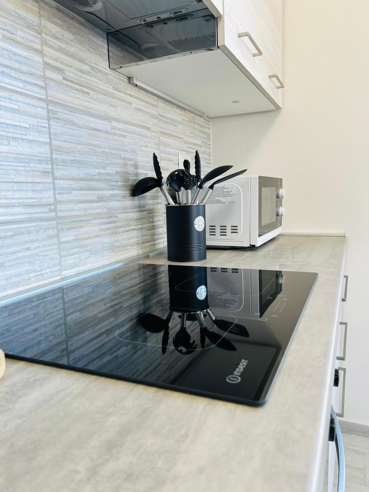 Enzo House Apartment Rom