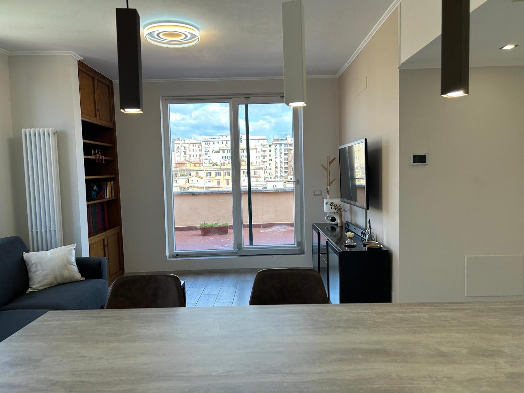 Enzo House Rom