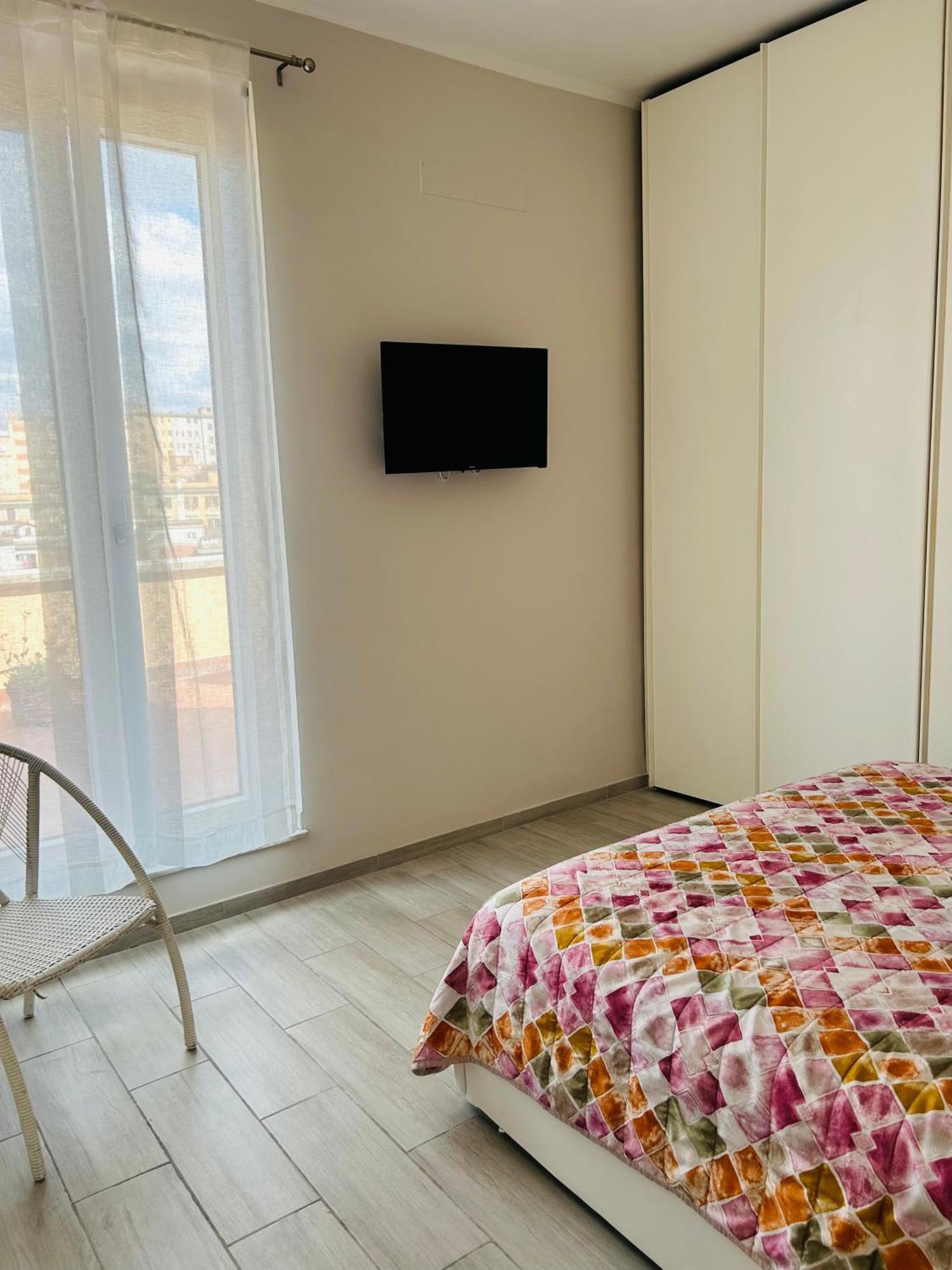 Enzo House Apartment Rom